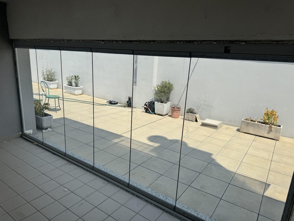 Vetrate VEPA scorrevoli per balconi e terrazzi